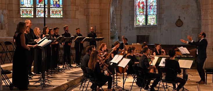 l'ensemble Les Surprises et Louis-Noël Bestion de Camboulas à Vézelay