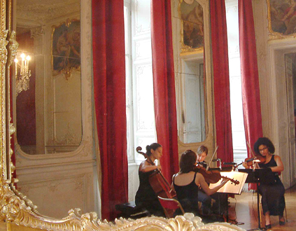 le jeune Quatuor Alma joue Debussy, Mozart et Webern