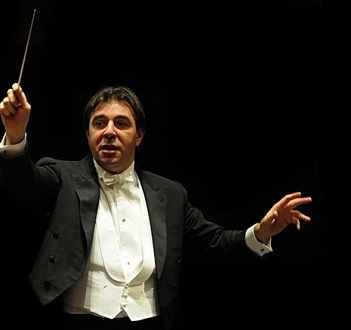 à Paris, Daniele GAtti dirige une intégrale des symphonies de Tchaïkovski