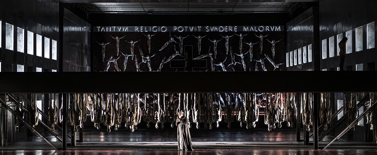 Stefano Poda met en scène LA JUIVE d'Halévy au Teatro Regio de Turin...