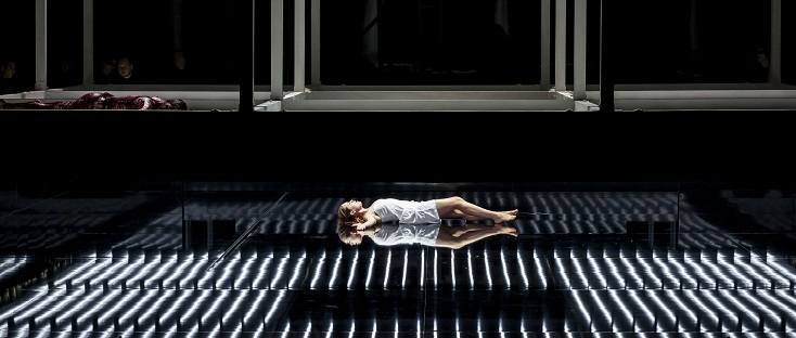À Lausanne fin 2017, Lucia di Lammermoor mis en scène par Stefano Poda