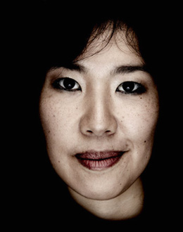 la compositrice Misato Mochizuki photographiée par Benjamin Chelly