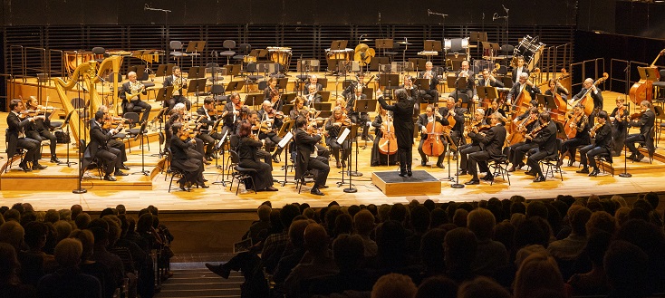 Pour sa prise de fonction à Paris, Gustavo Dudamel joue Berlioz, Mozart et Ravel