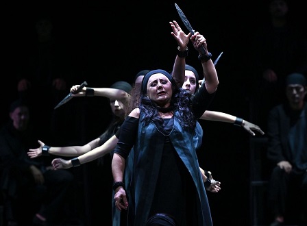 "Il Trovatore", mis en scène par Elisabetta Courir au Festival Verdi 2022