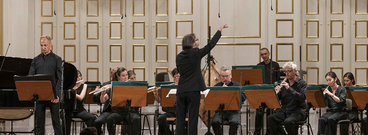 Ilan Volkov joue deux symphonies d'Oustvolskaïa au Festival de Salzbourg 2018