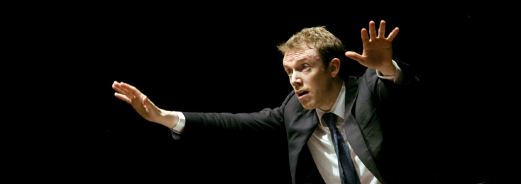 Daniel Harding joue Mahler, Beethoven et Berg à la Salle Pleyel (Paris)