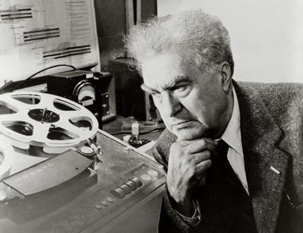 le compositeur français d'origine italienne émigré au USA Edgar Varèse