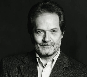 le compositeur et chef hongrois Péter Eötvös par István Huszti