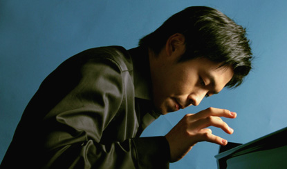 Boun-Sook Koo photographie le pianiste Sunwook Kim