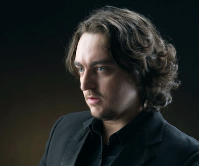 l'excellent contre-ténor russe Artem Krutko chante l'Adriano de Pergolesi