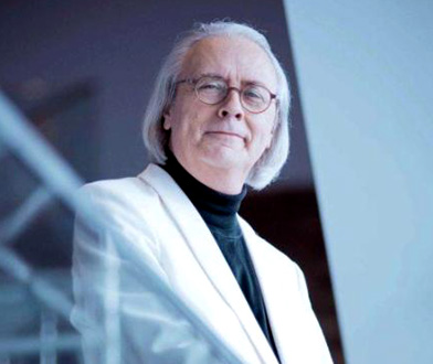 le chef néerlandais Kees Bakels dirige l'Orchestre national de Lille