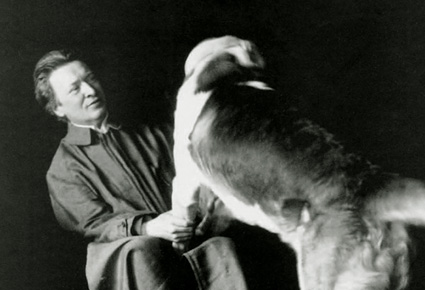le compositeur italo-allemand Ferruccio Busoni, ami des grands chienchiens