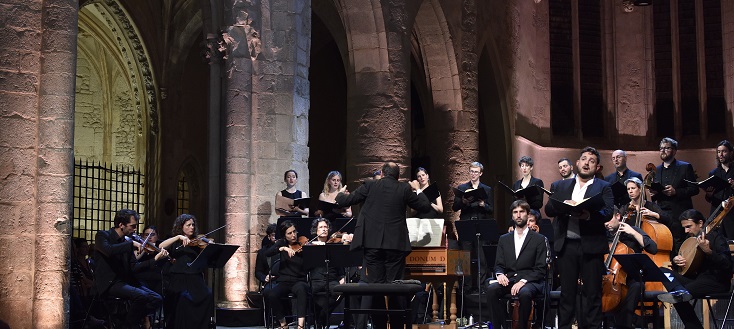 Louis-Noël Bestion de Camboulas dirige Les Surprises au Festival d'Ambronay...