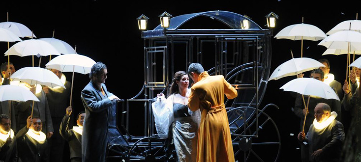 Ugo Guagliardo, Maîte Beaumont et Edwin Crossley-Mercer dans La Cenerentola