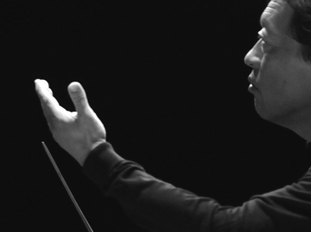 le chef Myung-Whun Chung, patron de l'Orchestre Philharmonique de Radio France