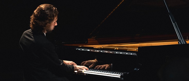 Superbe récital Liszt du jeune Gabriel Stern au FIP (La Roque d’Anthéron, 2023)