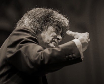 Kent Nagano dirige l'Orchestre Philharmonique de Radio France