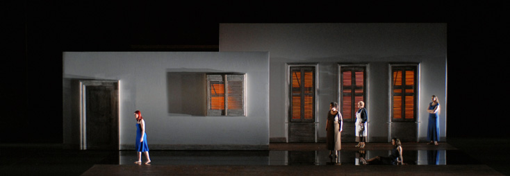 J'étais dans ma maison et j'attendais que le pluie vienne, opéra de Lenot