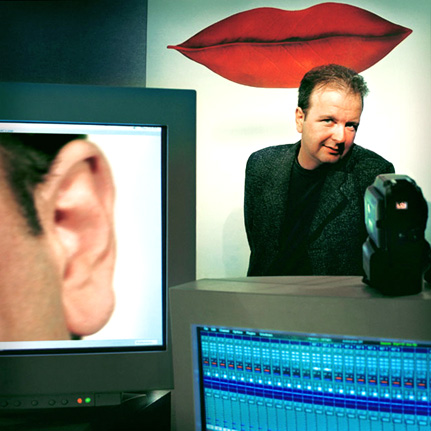 le compositeur François Paris, directeur du CIRM, rencontre Bertrand Bolognesi