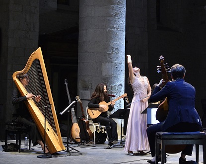 récital baroque du soprano argentin Mariana Florès au Festival d'Ambronay