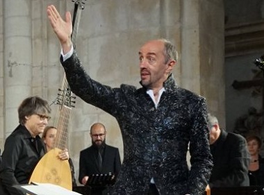 Hervé Niquet fête Sainte Cécile et la reine Mary à Saint-Michel en Thiérache