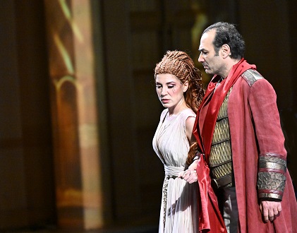 Claudia Pavone et Nikolai Schukoff dans NORMA à l'Opéra-Théâtre de Metz...