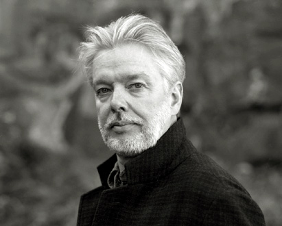 à la tête de l'ONL, Jukka-Pekka Saraste joue la musique de Kaija Saariaho