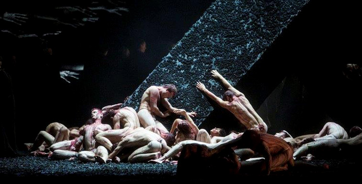 à découvrir en mai 2016 : Otello de Verdi par Stefano Poda à Budapest