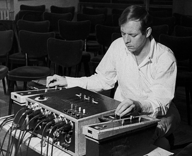 de Karlheinz Stockhausen, l'ensemble Sillages joue Mikrophonie (1964)