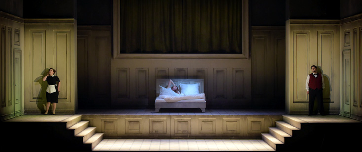 la piètre mise en scène de Mariame Clément au Théâtre des Champs-Élysées (Paris)
