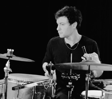 le jeune Victor Hanna joue magnifiquement Assonance VII de Michael Jarrell