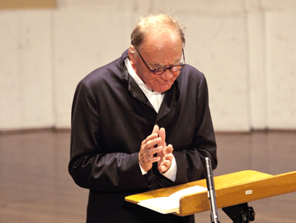 Silvia Lelli photographie l’acteur Bruno Ganz au Festival de Salzbourg