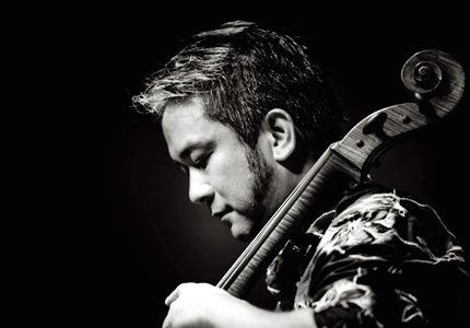 le violoncelluste Éric-Maria Couturier photographié par Stéphane Barbery