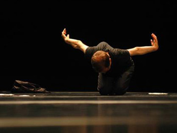 Swan Lake, 4 acts, chorégraphie de Raimund Hoghe