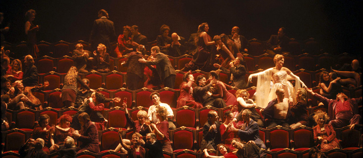 Les contes d’Hoffmann (Offenbach) mis en scène par Carsen à l'Opéra Bastille