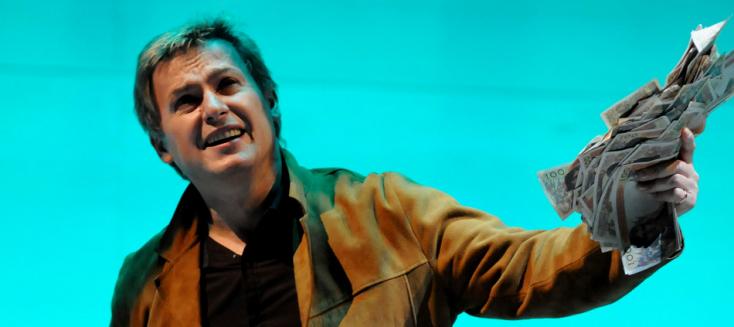 Mícha Didyk incarne Le joueur (Prokofiev) de Dostoïevski à l'Opéra de Lyon