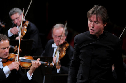 Gert Mothes photographie Esa Pekka Salonen à Leipzig