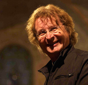 le compositeur français Tristan Murail photographié par Colin Samuels